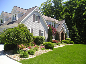 Landscapers and Lawncare Services in Nashville, IL